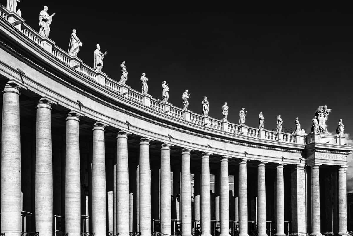 À quelle date Rome devient elle une cité ?